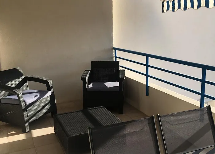 Apartment Frejus-plage, 400m De La Mer, Piscine *